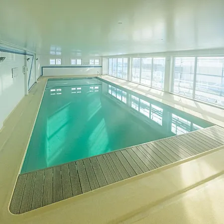 With Shared Pool * Middelkerke